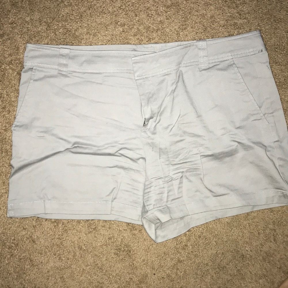 Gray shorts